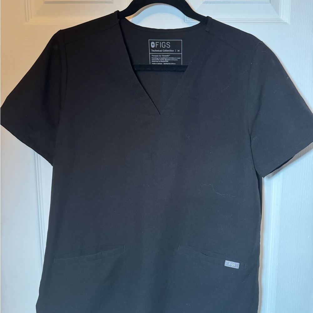 Figs Black Women's Top